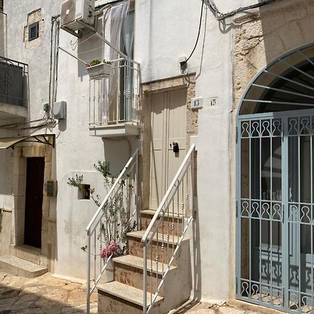 Meua! Ostuni Villa Bagian luar foto